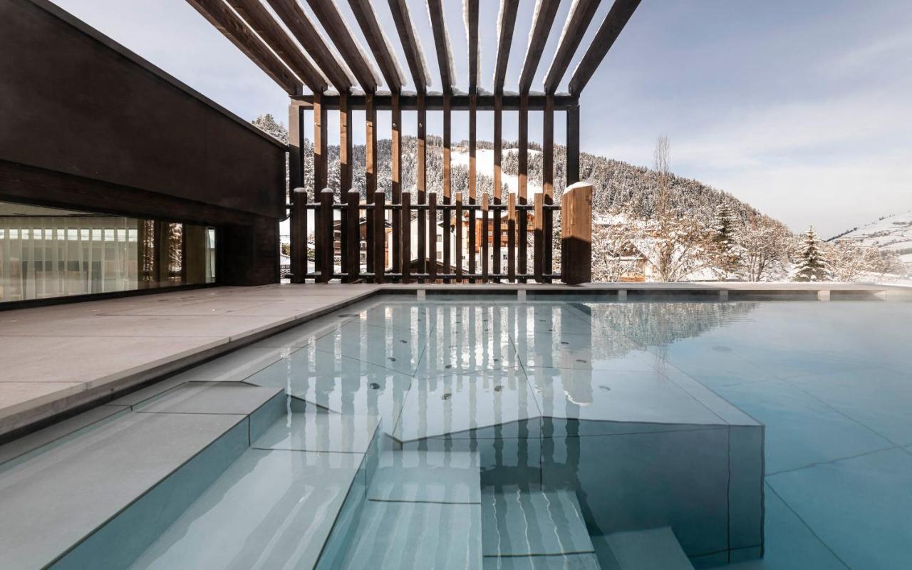 Stoa - Elegant & Romantic - 